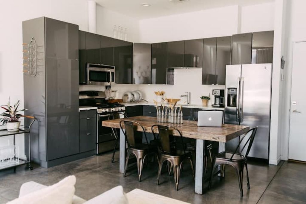 440 By Caramelized 
Pettigrew Adventures Downtown