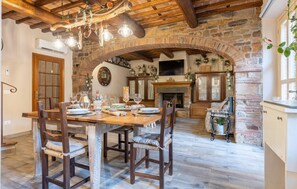 Dining - Stunning home in Capannori with jacuzzi (Capannori)