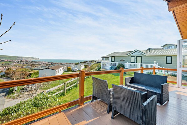 Terrace/patio - Butterfly Lodge Swanage Hillside with Bay Views Sleeps 6 (Swanage)