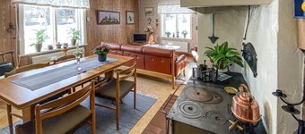 Stunning home in Sysslebäck with WiFi