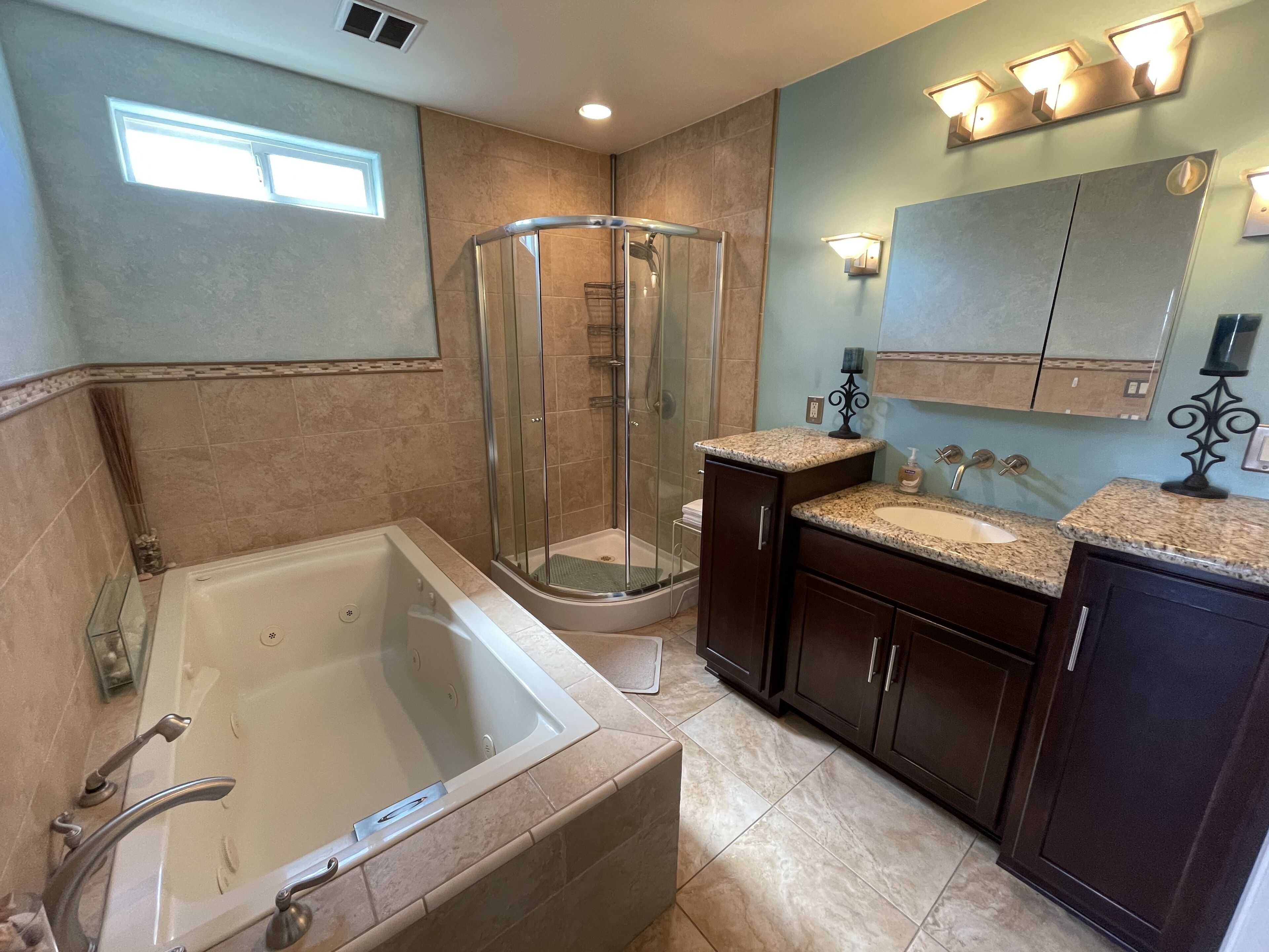 Cozy Home 20min to Disney, LA, Beaches