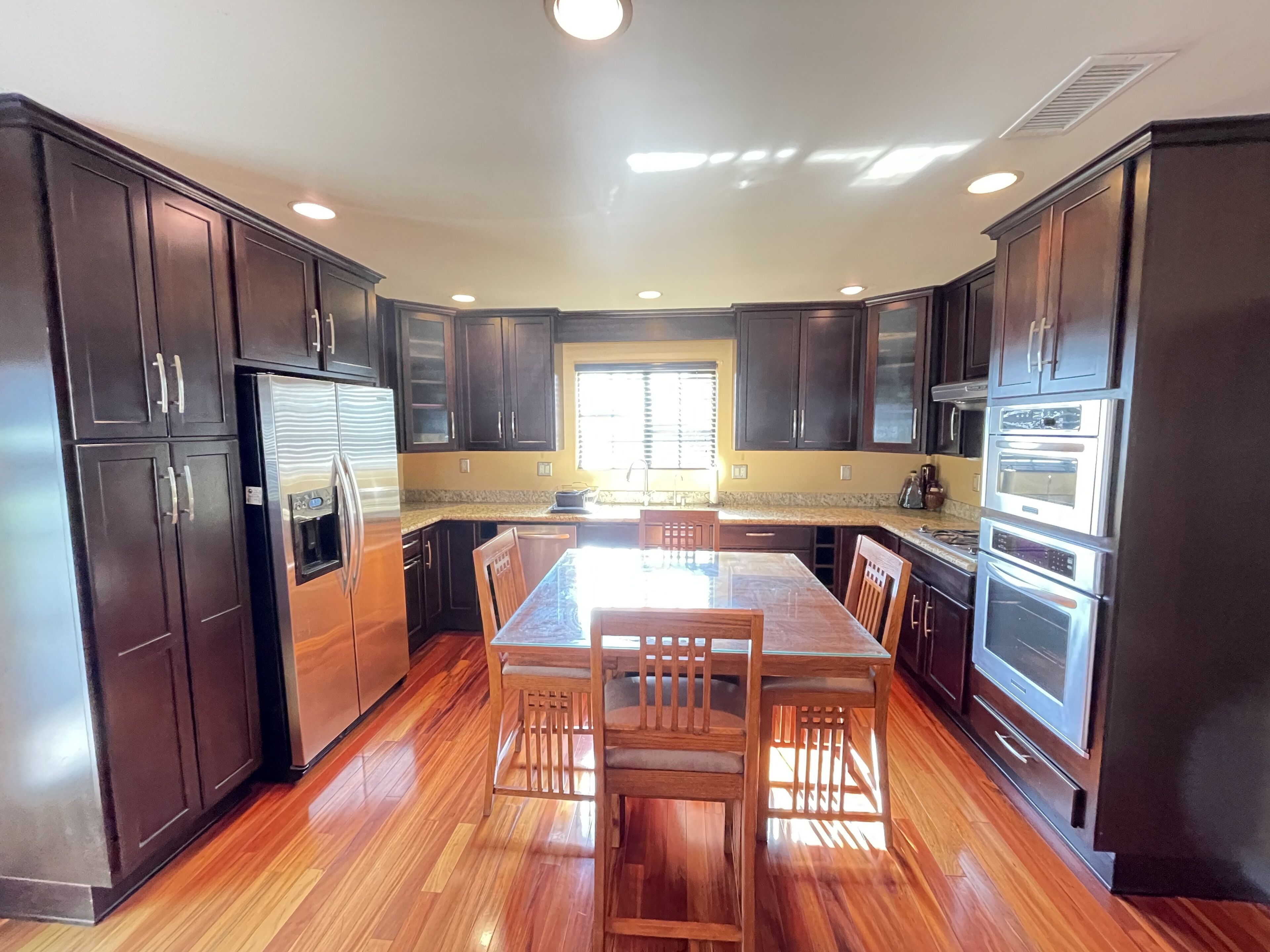 Cozy Home 20min to Disney, LA, Beaches