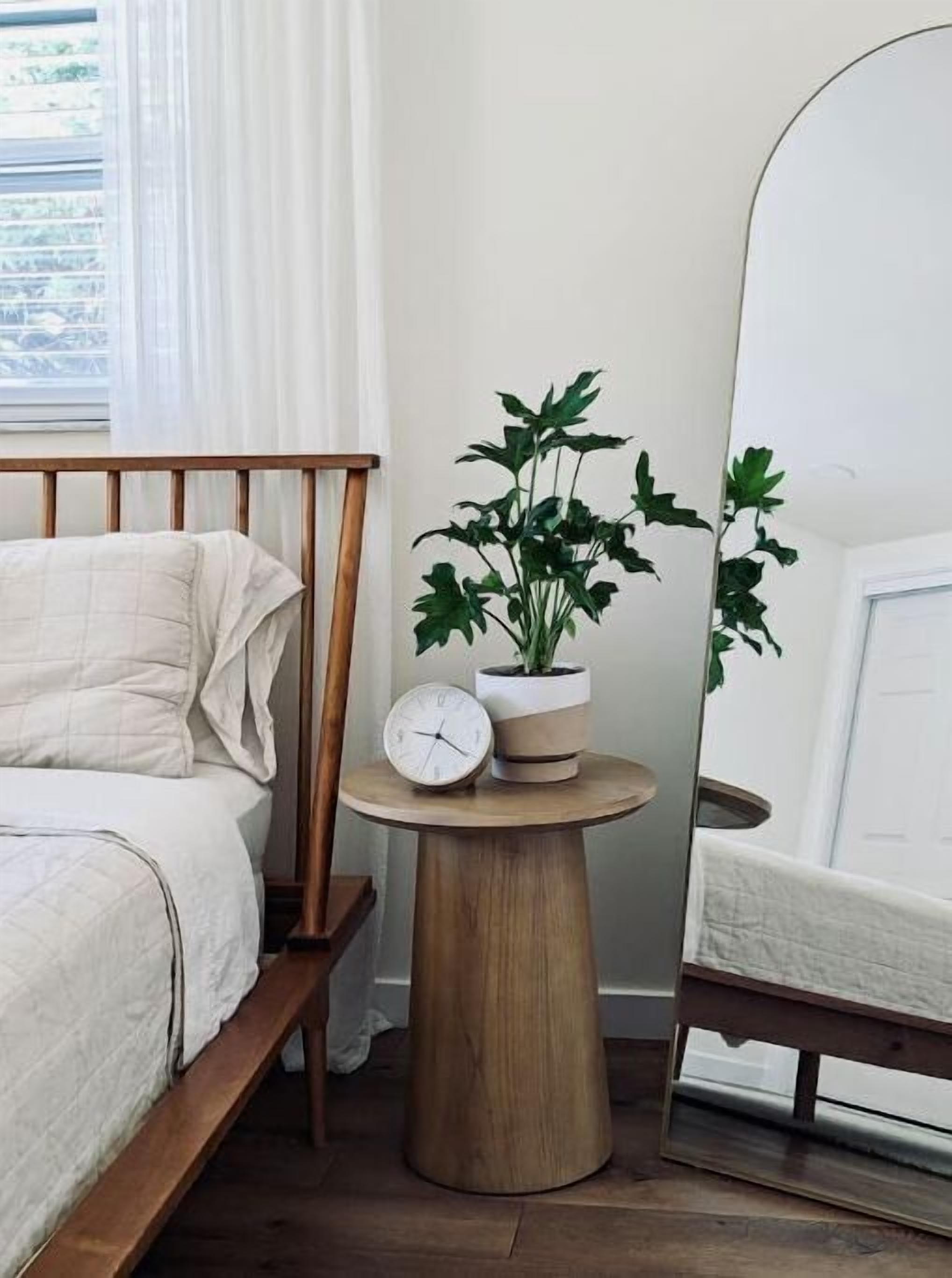 2 室のベッドルーム、デスク、アイロン / アイロン台、旅行用ベビーベッド