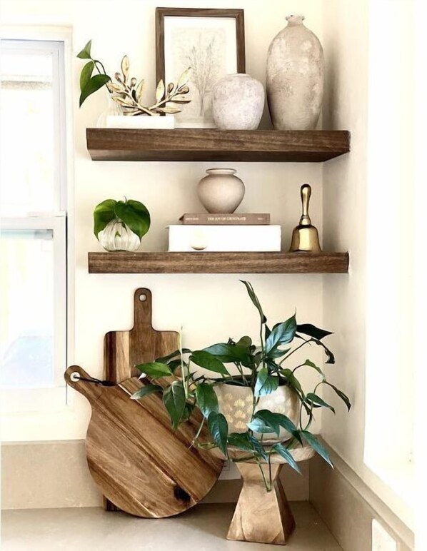 Interior - Newly renovated cozy beach house. (Venice)