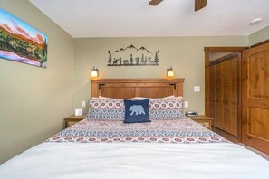 1 chambre, fer et planche à repasser, lit parapluie, Wi-Fi gratuit