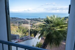 Interior -  A26 - Poggio, sky-land with breathtaking sea view (Ancona)