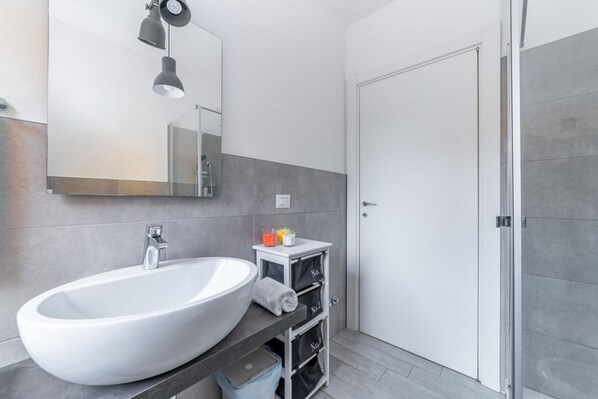 Doccia, bidet