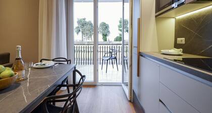 GuestHost - Eleanto Apartment a stone's throw from the sea
