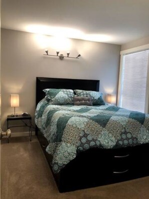 2 habitaciones, tabla de planchar con plancha y wifi gratis