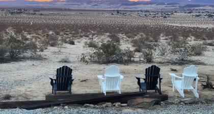 Mojave Palms · Epic Mojave Views + Sauna & Pool