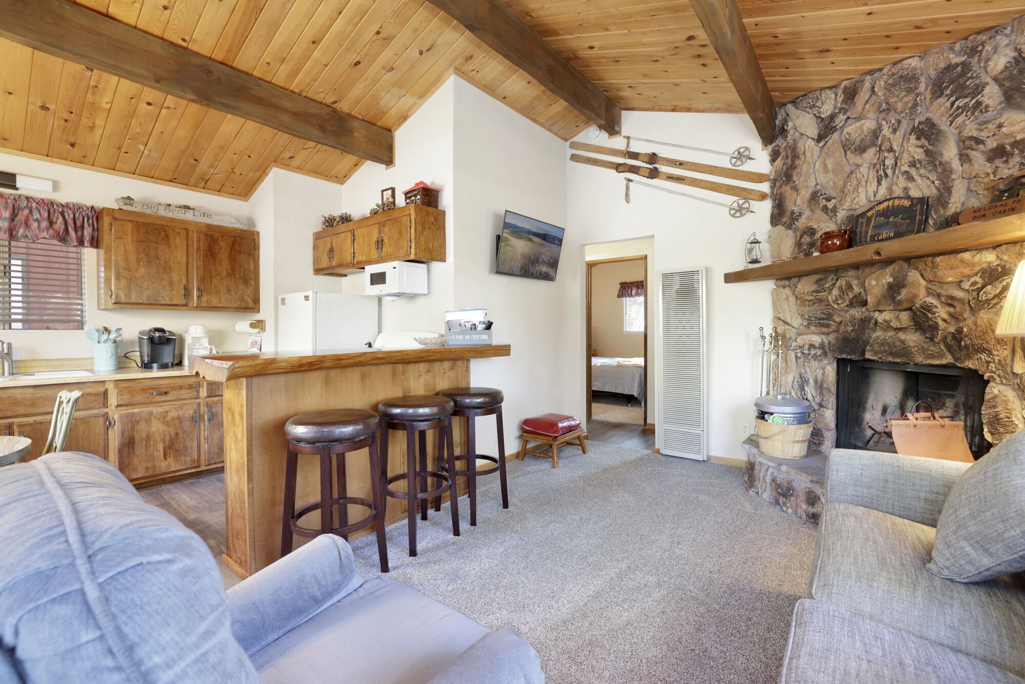 Escape in the Pines- Relaxing Sugarloaf Retreat