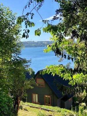 Villa familiale, 3 chambres, baignoire à remous, vue sur le lac | Accès au Wi-Fi (inclus), literie fournie