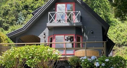CIPRES Ecolodge & Spa