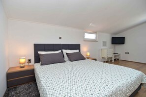 2 bedrooms, WiFi