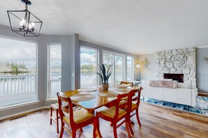 Dining - Waterfront retreat with inlet access, views, deck, & fireplace - dogs OK (Shelton)