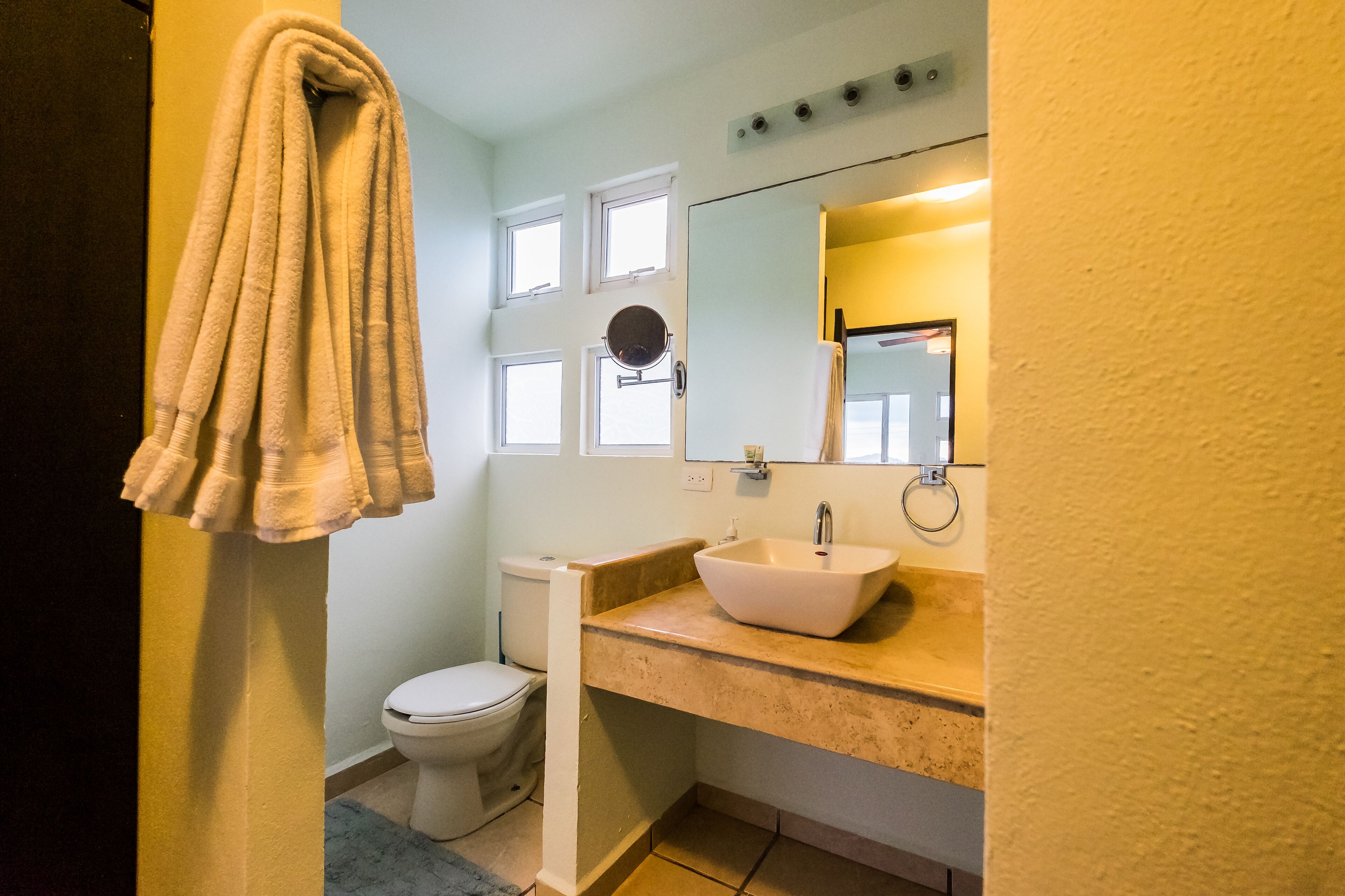 Luna Tezal T3 202- Two Bedrooms with great view