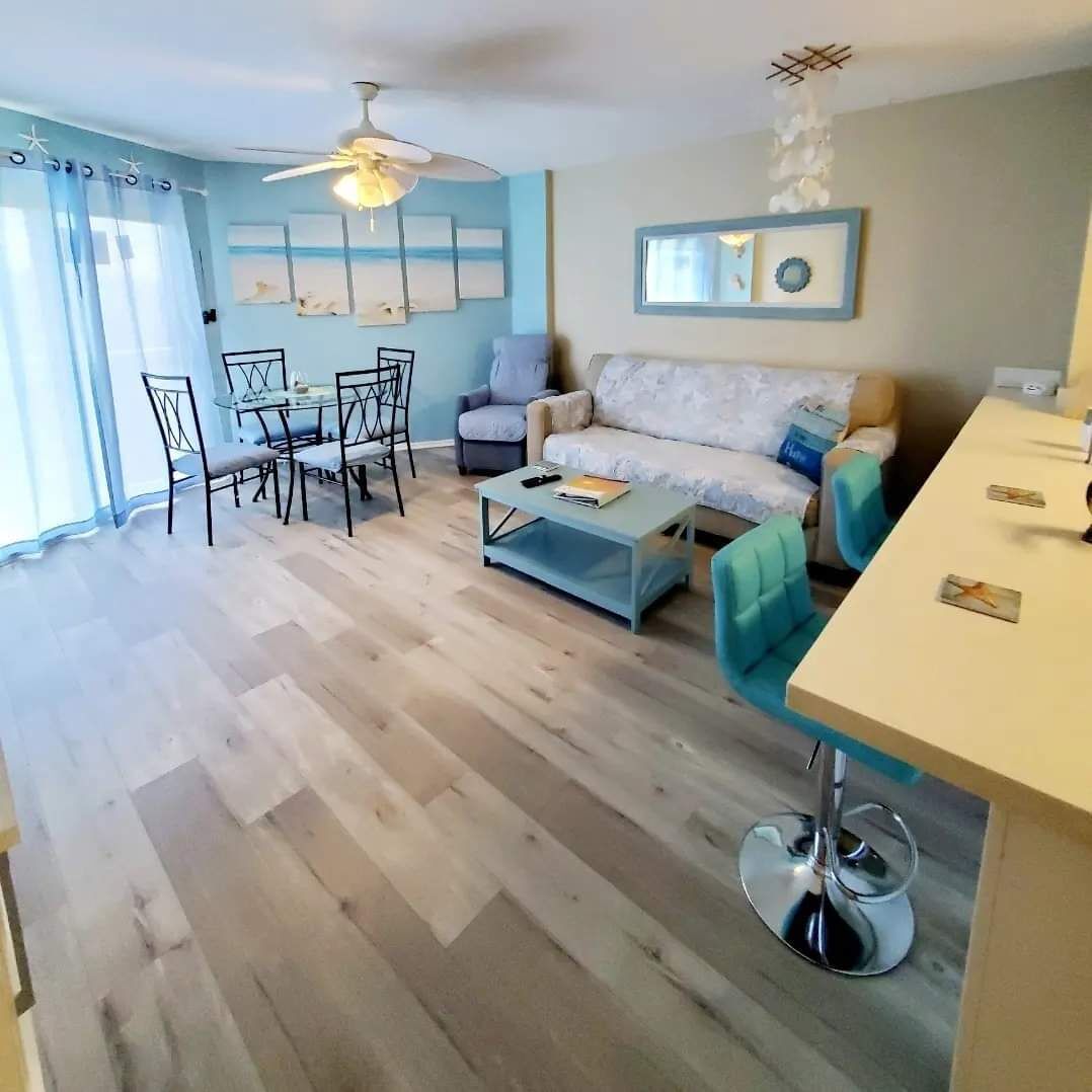 55-inch Smart TV with cable channels, TV, Netflix