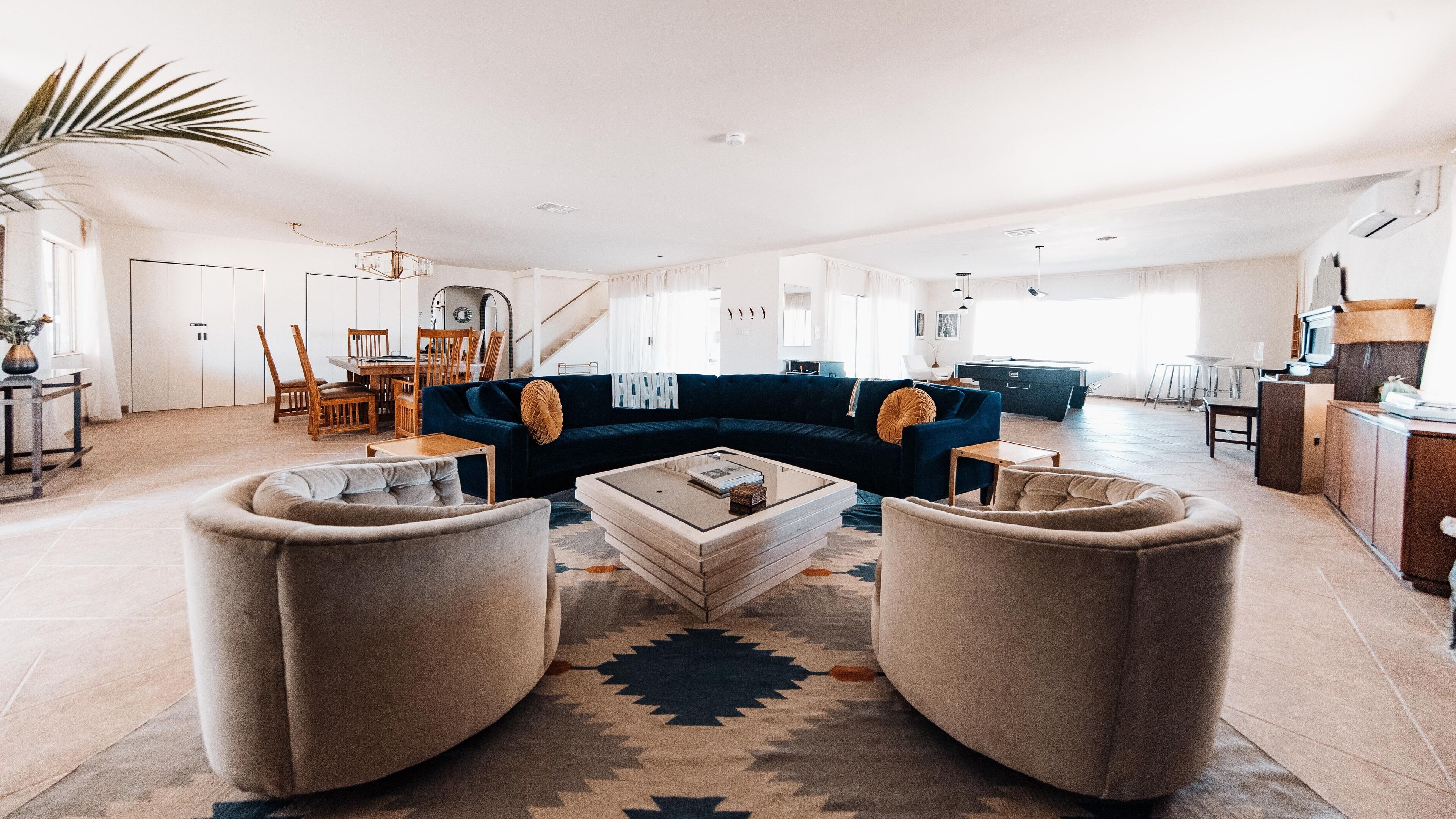 Psychic Arches - Hot Tub, Pool Table, Cowboy Pool, Fireplace, Arcade, Views!