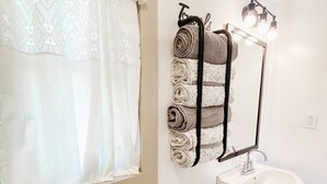Bathroom - Tiny House (Olney)