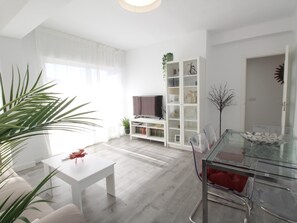 Interior - Del Parque Flats Candelaria Sea View (Rincón de la Victoria)