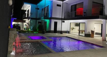 Chalet el pilar, Barcelona quindio, en el eje Cafetero