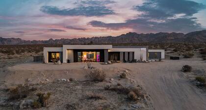 The Maya by Fieldtrip | Modern Desert Estate With Resort-Style Pool