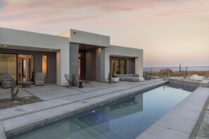 A heated pool - The Maya by Fieldtrip - Modern Desert Estate With Resort-Style Pool (Twentynine Palms)