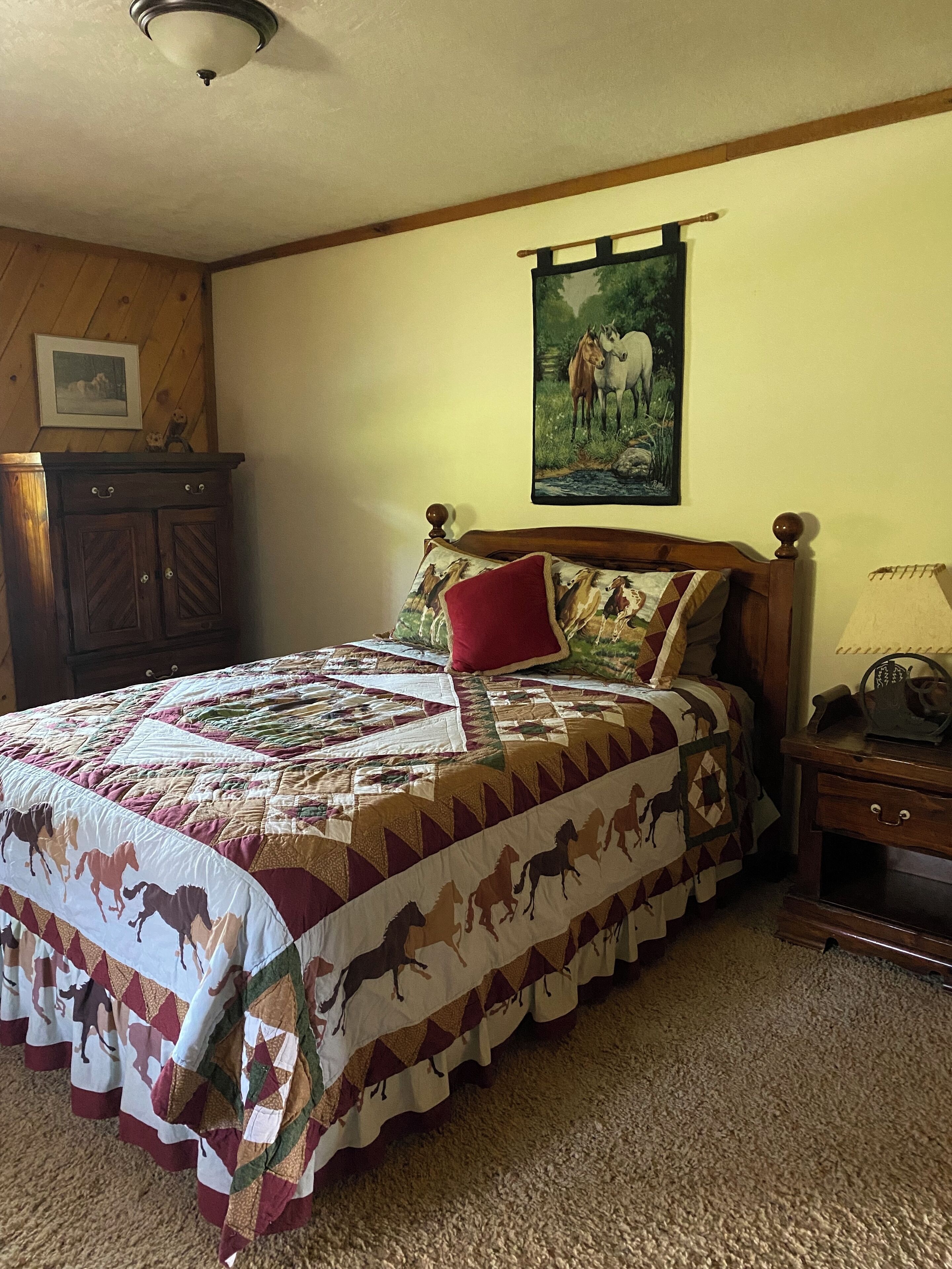 Wind River Chalet and Retreat House East Yellowstone