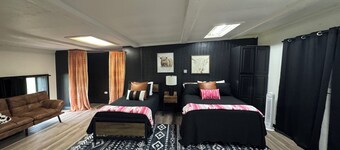 Perfect place to stay for events at the Lazy E