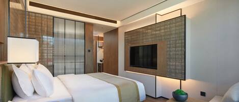 Standard Double Room, 1 Bedroom | Blackout drapes, soundproofing, iron/ironing board, free WiFi