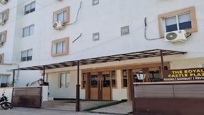Front of property - Signum CityScapes The Royal Castle Plaza. (Rajkot)