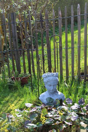 Exterior detail - Apartment 'Am Barthelwald' with Private Terrace and Wi-Fi (Wilhelmsdorf)