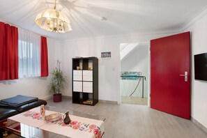 Interior - Holiday Home 'Doris' with Terrace & Wi-Fi (Bad Urach)