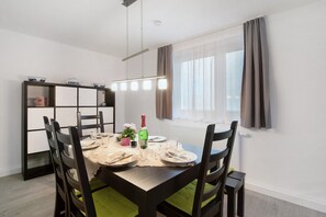 Dining - Holiday Home 'Doris' with Terrace & Wi-Fi (Bad Urach)