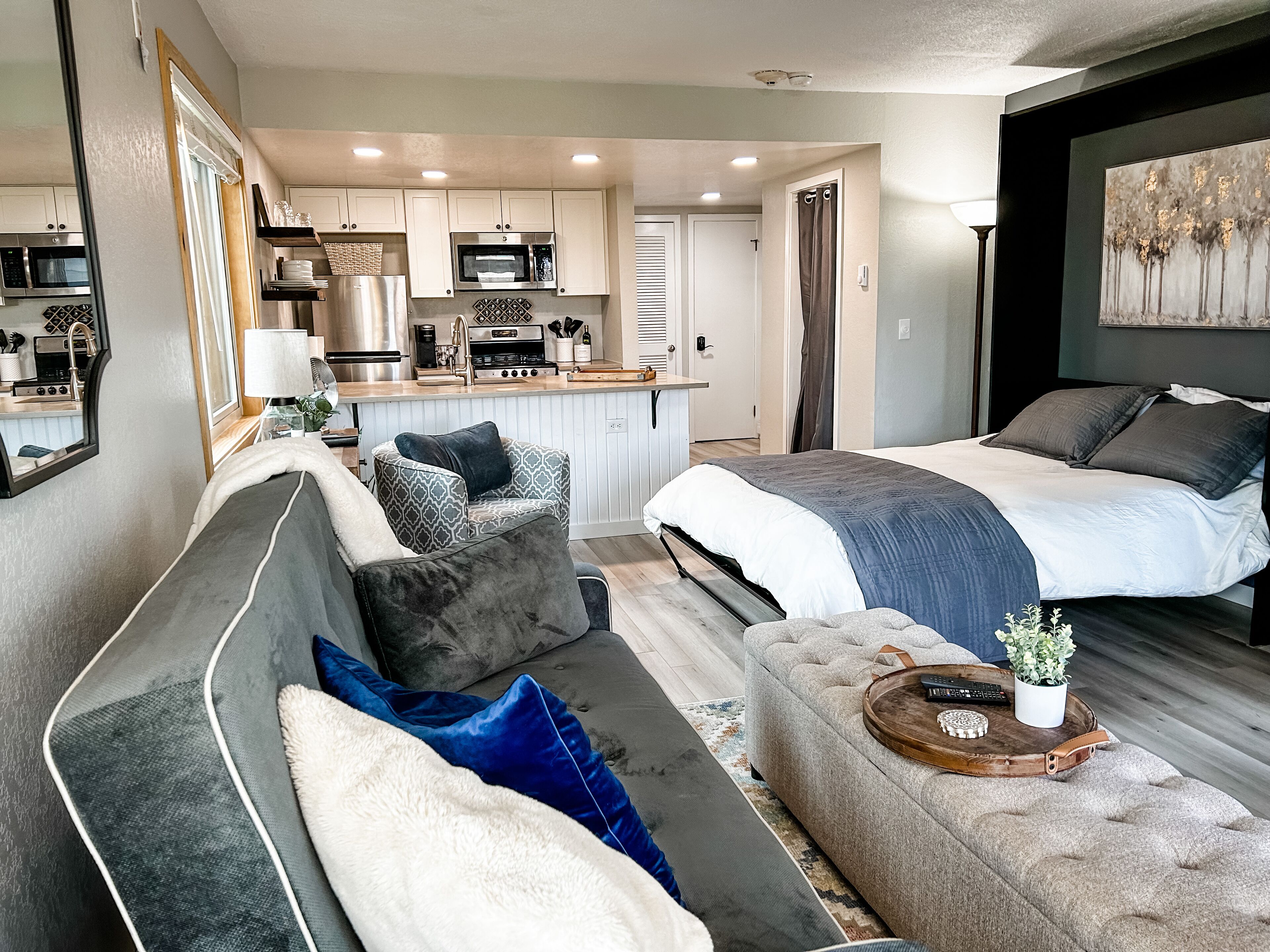 Ski in and Out Mountain Retreat with Views