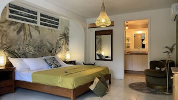 Habitación doble | Ropa de cama de alta calidad, caja fuerte, cortinas opacas y wifi gratis