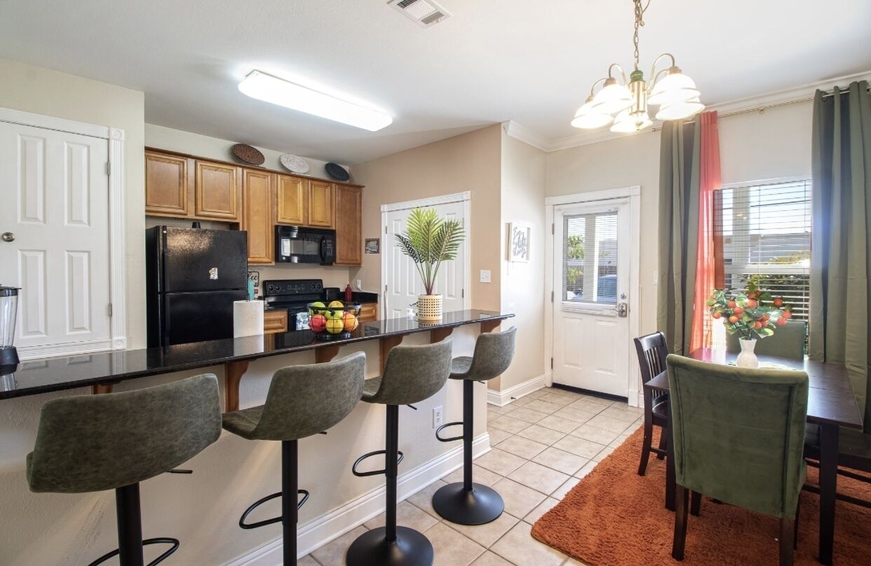 SWEET SOUTHERN GEM near Gulfport Beach, Casino’s & many attractions 