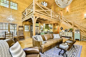TV, fireplace, DVD player, foosball - Homey riverfront cabin with hot tub, grill, wood fireplace, AC, & scenic views (Young Harris)
