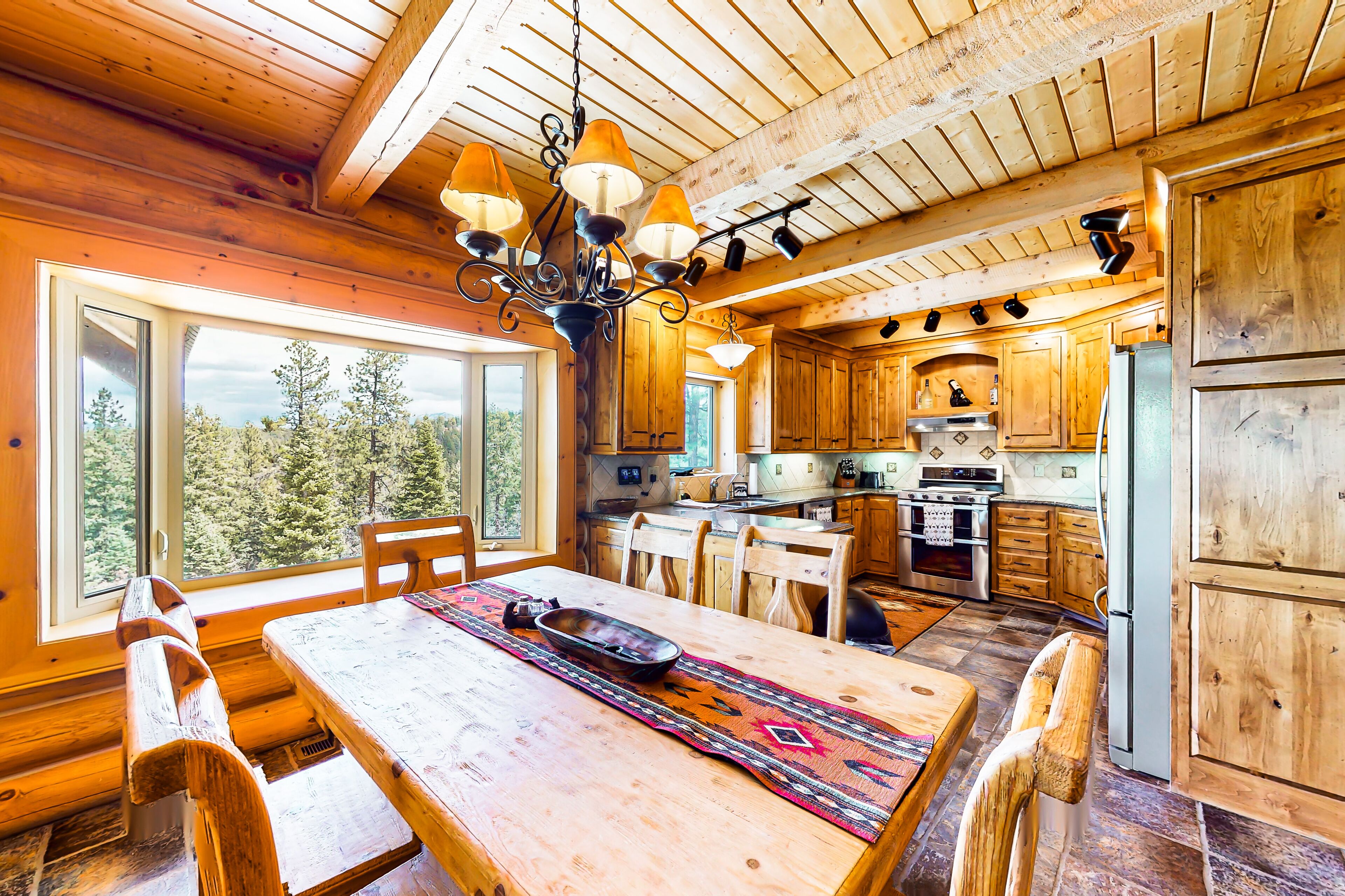 Stunning mountain view home with hot tub, fireplace, W/D, game room, & kitchen