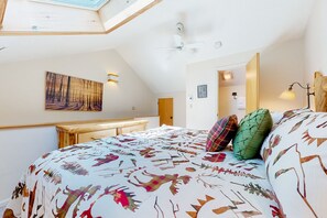 3 habitaciones, tabla de planchar con plancha, internet y ropa de cama 