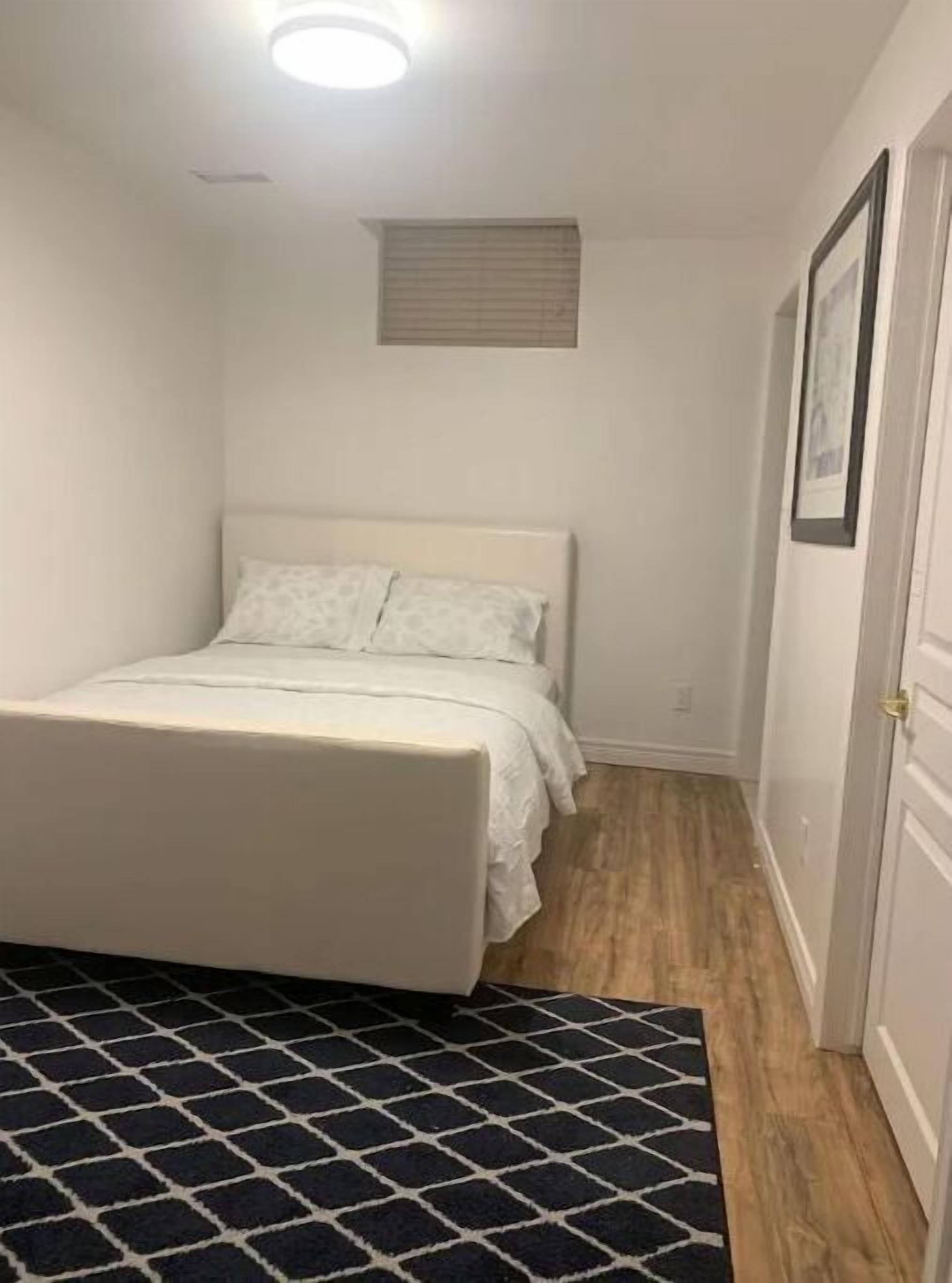 3 habitaciones, cuna de viaje, wifi gratis y ropa de cama 