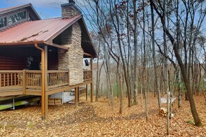 Property grounds - Secluded cabin with decks, hot tub, game room, indoor & outdoor fireplaces (Blue Ridge)