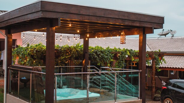 Bồn tắm spa ngoài trời