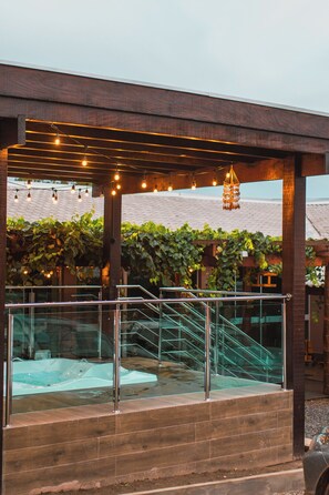 Idromassaggio all'aperto