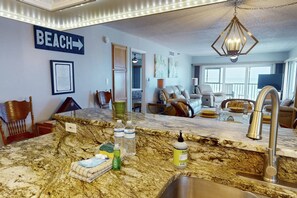 Interior - Corner Beachfront. Large Balcony. Pool. Hot Tub. Exceptional Location. (Madeira Beach)