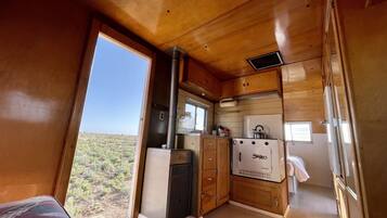 Toallas, jabón, champú y papel higiénico