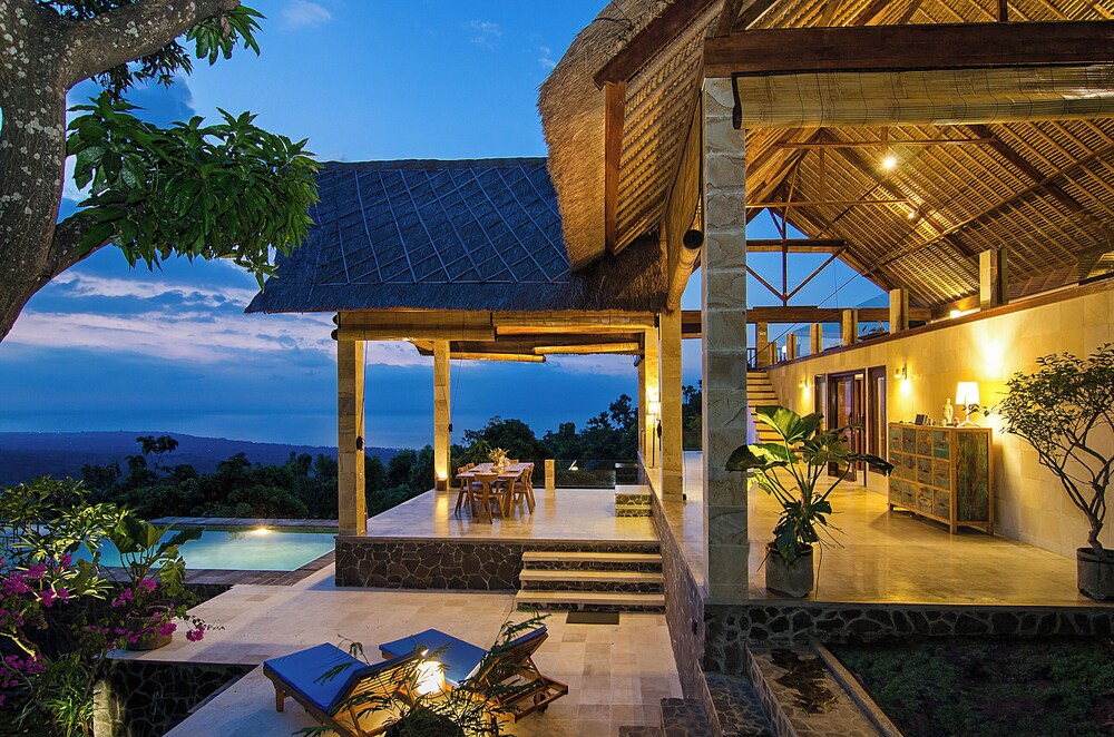Sanglung Villas & Suites image