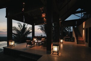 Elite Villa | Terrace/patio