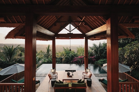 Panoramic Villa | Terrace/patio