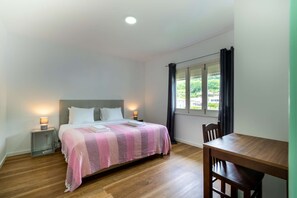 4 soveværelser, strygejern/strygebræt, sengetøj